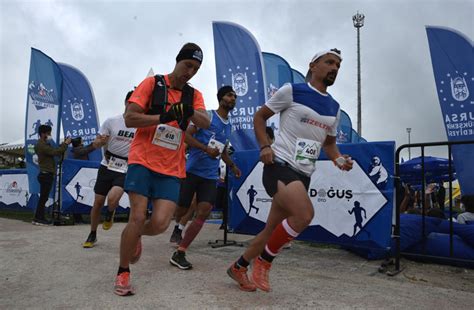 Maraton ve Teksas'ta dev pankartlar!. 