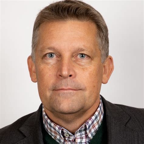 Marc Lindahl - Chief Executive Officer - LinkedIn