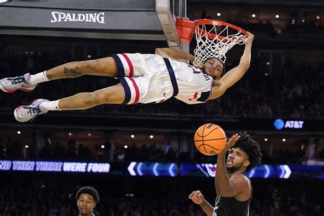 March Madness: San Diego St to meet UConn in title game
