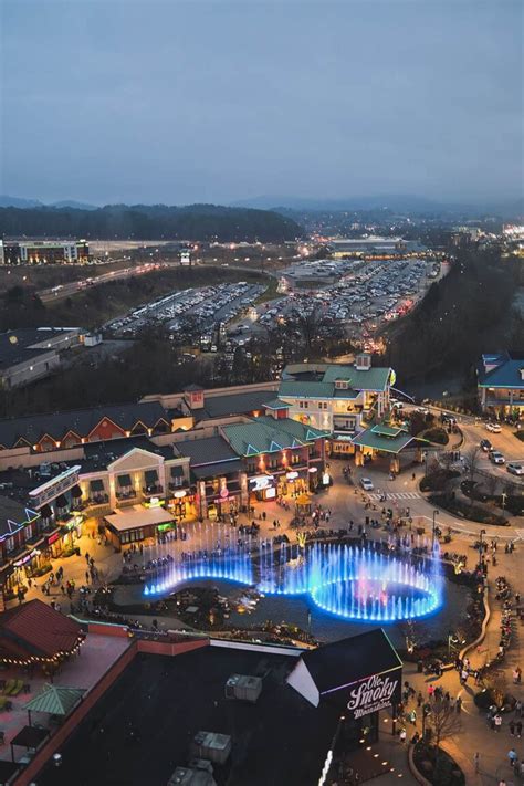 Jan 15, 2021 ... Learn about a new restaurant in Sevierville, a new attraction in Pigeon Forge, and if there's some snow in the Gatlinburg weather forecast .... 