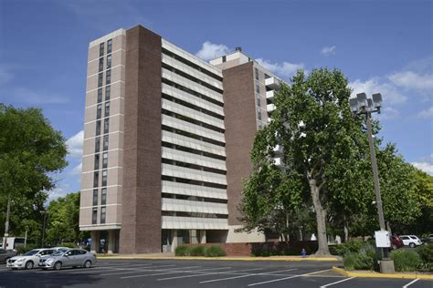 Marchetti Towers : SLU