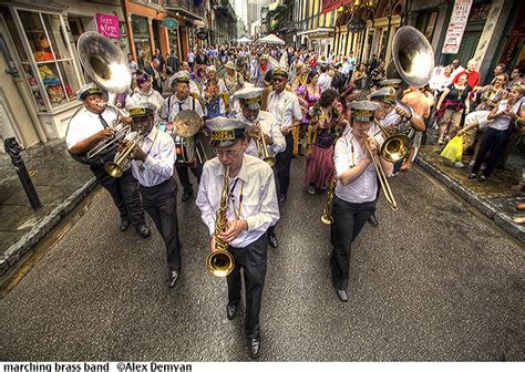 Marching brass band new orleans5