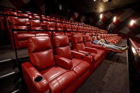 Marcus theaters palace cinema. 14.5 miles away from Marcus Palace Cinema Sophie Y. said "First time to this AMC and it was easy to scan my tickets. Seat loungers were comfortable and sound systems were good. 