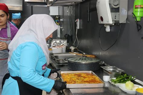 Mardin’de sığınmacı, depremzede ve kadınların başarısı için restoran açıldıs