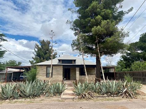 Marfa real estate. The listing broker’s offer of compensation is made only to participants of the MLS where the listing is filed. Zillow has 48 photos of this $485,000 2 beds, 3 baths, 933 Square Feet single family home located at 1100 S Hermosa Ave, Marfa, TX 79843 built in 2015. MLS #143250. 
