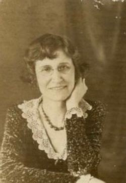 Margaret Amelia Yelp Hebi