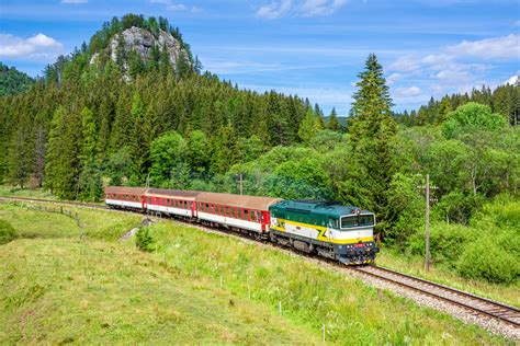 Margecany to Banská Bystrica - 2 ways to travel via train, and car