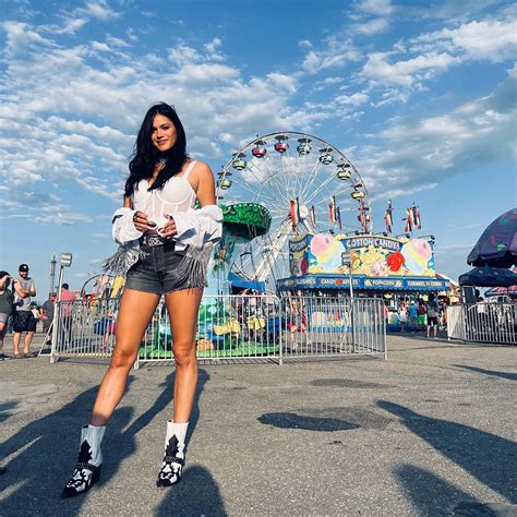 Mari.In.Swe Onlyfans Leak [PPV] 211 Videos