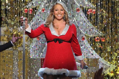 Mariah Carey announces holiday concert in Chicago