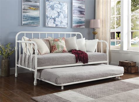 Marina White Twin Daybed With Trundle