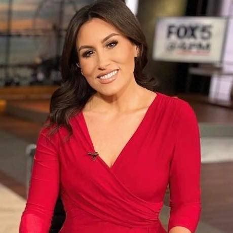 Fox 5 anchor Holly Morris has revealed that it was her 