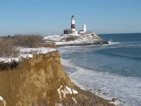 Marine weather montauk ny. Station 44017. (LLNR 665) - MONTAUK POINT - 23 NM SSW of Montauk Point, NY. Station recovered 2/10/23. Data will be restored during our next service visit to this location. When a date is known, it will be posted in the Maintenance Schedule . Right whales are active off NY from November to April. 