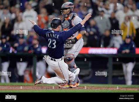 Mariners astros score. The official scoreboard of the Houston Astros including Gameday, video, highlights and box score. Tickets. Season Tickets ... Mariners. SEA. 5 - 11 . Padres. SD. 8 - 9 . 