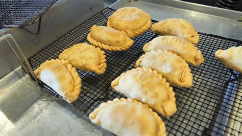 Marinis empanadas. Two of the historical buildings in downtown were among the agenda items discussed by the Wallis City Council June 15. The building located at 6423 Commerce Street is currently being renovated and will become the catering kitchen for an empanada food truck company. The stand-alone building at 6503 Commerce Street will be turned … 