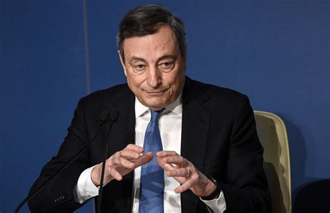 Mario Draghi: "La mia tesi di Laurea criticava la moneta unica"