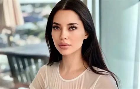 ago <b>Marisol</b> <b>Yotta</b> aka Marisol Ortiz (born 25 June 1991, Age: 30 Years) is a famous American fashion model, social media influencer, Instagram personality, content creator, OnlyFans star, and entrepreneur from Chihuahua, Mexico. . Marisolyotta