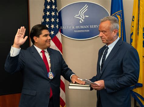 Mark Cruz - Wikipedia