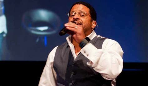 Mark Kibble. Play Follow