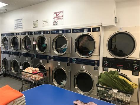  Laundro Mark Lu Laundromat. 43 $ Inexpensive Laundromat. Stuy-Wash-N-Dry. 36. Laundromat. Cleancity of Brooklyn. 22 $$ Moderate Laundromat. Waverly Wu Laundry is a ... . 