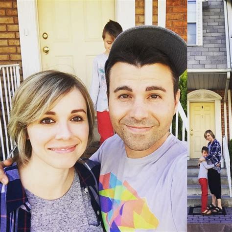 As of 31 October 2019, the campaign has been an enormous success and has raised $10.9 million with contributions from various other personalities such as Elon Musk and Marques Brownlee. Find Out If Mark Rober Is Married To Wife Or Dating Girlfriend. Read All About His Children, Family, Age, Net Worth & Whereabouts Now.. 