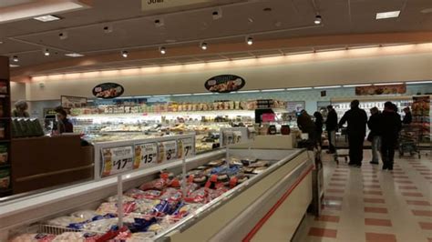 Market basket athol ma. Find out the address, phone number, hours, and departments of Market Basket #78, a grocery store in Athol, MA. Shop for groceries, meat, produce, seafood, dairy, bakery, … 