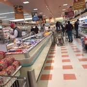 Market basket woburn. MIDDLETON, Mass. —. A freak accident at a Market Basket grocery store in Massachusetts left a customer injured, according to firefighters. A spokesperson for the supermarket chain said a box ... 