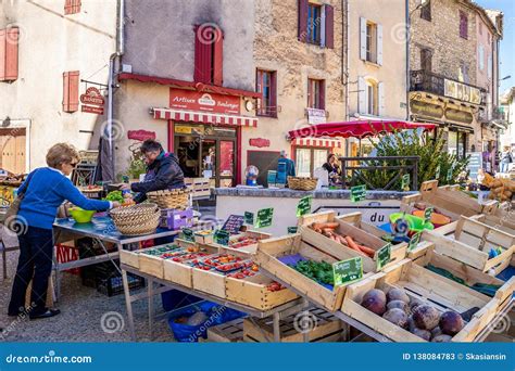 Markets in Provence - FrenchEntrée