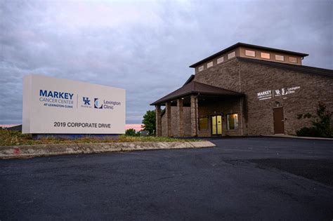 Markey Cancer Center at Lexington Clinic Hamburg Journal