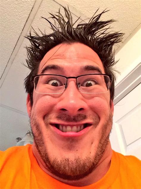 Markiplier skinned face. Robert Martin "Bob" Muyskens, known by his online alias muyskerm, is an online entertainer and content creator. A close friend of Mark Fischbach and Wade Barnes, Bob is often seen with them in various playthroughs and livestreams. He stands at a height of 6'4" (193 cm), similarly to Wade. Of the three, Bob is the youngest, but … 
