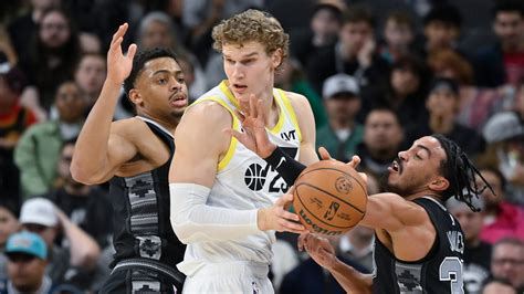 Markkanen has 31 points and 12 boards as Jazz roll to 130-118 win, handing Spurs 5th straight loss