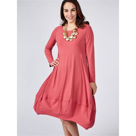 MarlaWynne Jersey Printed Lantern Dress. £34.80 £87.00, was, £87.00. 3.6 of 5 Stars (39) 39 Reviews. Clearance. WynneLayers Chiffon Kaftan with Tank Dress. ... QVC uses technical and profiling cookies, including third party cookies, to ensure the correct functioning of the website, improve its functionality, off you a personalized browsing .... 