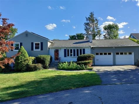 Marlborough ma homes for sale. The average sale price for homes in Marlborough, MA over the last 12 months is $560,840, up 8% from the average home sale price over the previous 12 months. Home Trends Median Price (12 Mo) $525,000. Median Single Family Price. $595,000. Median Townhouse Price. $619,900. Median 2 Bedroom Price. $449,500. 