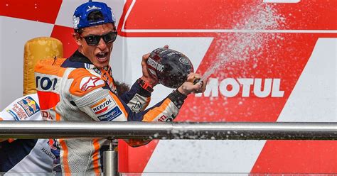 Marquez obliterates opposition in titanic Termas showing