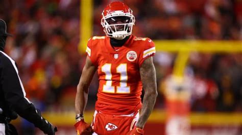 Marquez valdes-scantling. On a second-and-10 from the Chiefs' 49-yard line with 1:50 to play, star quarterback Patrick Mahomes aired it out to a wide-open Marquez Valdes-Scantling for a potential game-winning moment. 