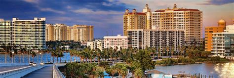Stay at a convenient Marriott hotel in Sarasota and prepare to be impressed by the thriving arts community, irresistible beaches, top-quality shopping and mouth-watering dining. Circus mastermind John Ringling moved to Sarasota in 1910 and left an indelible mark on the then-humble coastal town.. 