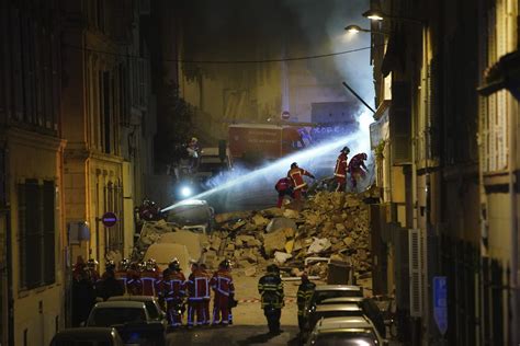 Marseille building collapses, rubble fire stymies rescue