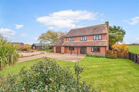 Marsh Farm, Caldicott Lane, Lydd, Romney Marsh TN29 9QQ