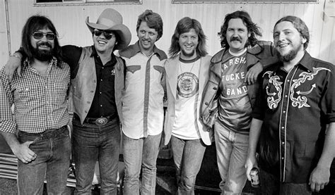 Marshall tucker. May 16, 2022 · Marshall Tucker Band shared a bill with The Grateful Dead and New Riders of the Purple Sage at a 1977 show that drew nearly 150,000 spectators to a race track in Englishtown, N.J. 