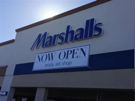 Marshalls 48th street. Welcome to Marshalls! At Marshalls Bronx , NY you'll discover an amazing selection of high-quality, brand name and designer merchandise at prices that thrill across fashion, home, beauty and more. ... 517 East 117th St New York (East River), NY 10035. 917-492-2892. Mon-Sat: 9:30AM-9:30PM, Sun: 10AM-8PM. Store Info And Directions Manhattan ... 