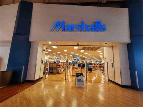 Marshalls Ontario hours, 4377 Mills Circle