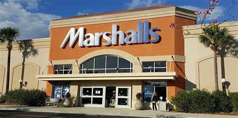 Marshalls gulf shores. As temperatures cool and tourists return to work and school, Gulf Shores slows down. Average temperatures linger in the mid-60s to high 70s. It's a great time to stroll through the parks. Don't ... 