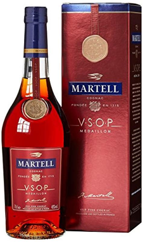 Martell vsop cognac. Caramelised dried fruits & prunes with oak notes. 