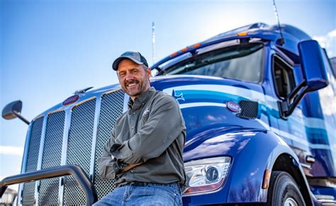 Reviews from MARTIN TRUCKING employees about working as a 