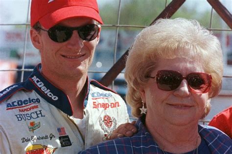 Martha Earnhardt, matriarch of famous racing family, laid to rest …