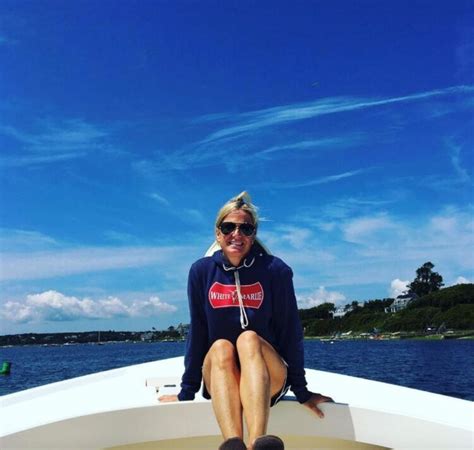 Martha Stewart is looking better than ever. On Tuesday, the lifestyle author posted a sultry selfie while she waded in her pool. Stewart, 78, had a frosty pink lipstick, shimmery eyeshadow and .... 
