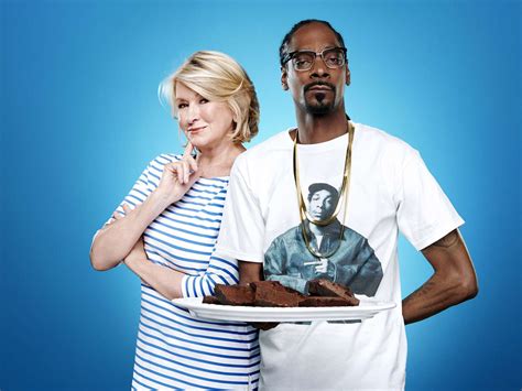Let’s face it – Martha Stewart did seem like an odd choice to roast Justin Bieber . But the 73-year-old businesswoman, who Kevin Hart described as having “more street cred than Ludacris and .... Martha stewart snoop dogg