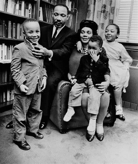 Martin luther king biography early life photos of wife