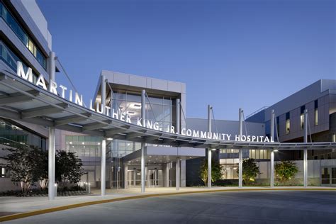 Martin luther king community hospital. Martin Luther King Jr. Community Hospital The hospital has 131 beds providing general acute care. It features a 21-bed emergency department, a critical care unit, and labor and delivery services. 