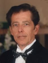 Lancaster, Wis. - Richard Robert "Dick" Lopes, 93, of Lancaster, Wis. passed away Wednesday, Dec. 21, 2022, at his home surrounded by his loving family. He was born on June 17, 1929, in New Bedford, M. 