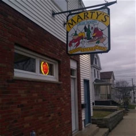 Martys Blue Room, 100 Old Newport St, Nanticoke, PA, Restaurants